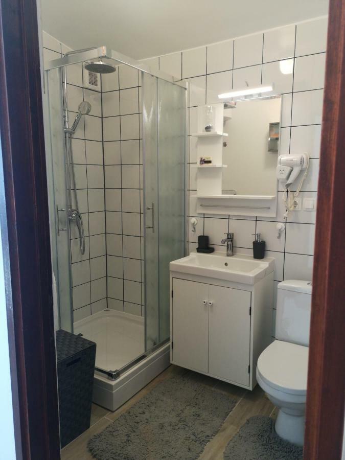 Kod Ujevica Apartment *